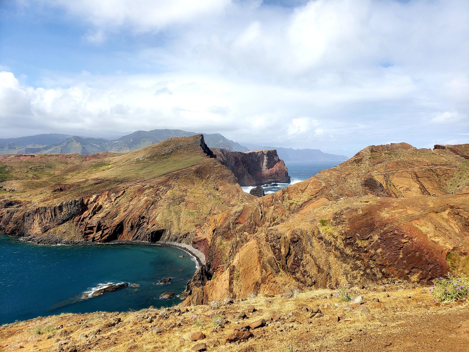 Ponta de São Lourenço Hiking Guide: Madeira - BUILD & BOARD TRAVEL