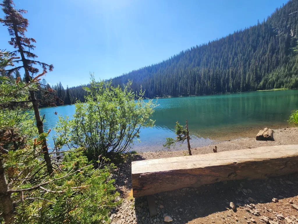 Lillian Lake, Galatea Lakes Hike