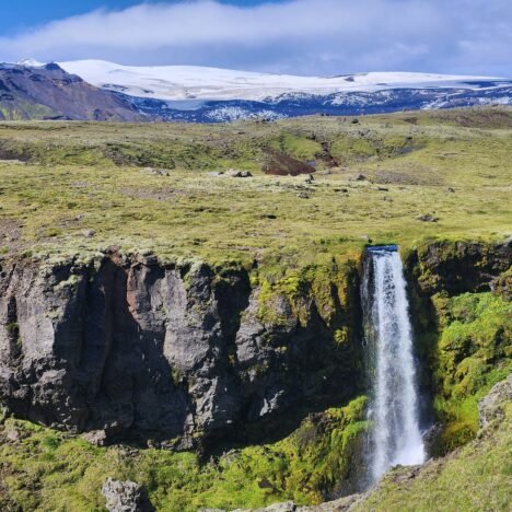 Arnarstapi to Hellnar: Iceland’s Best Coastal Walk